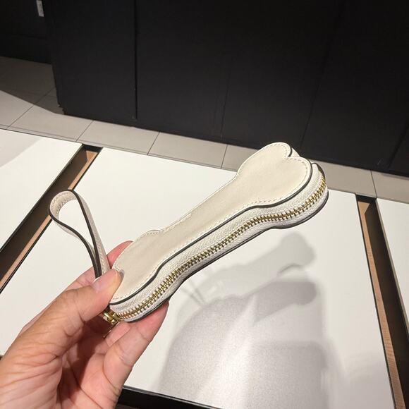 Coach Cat/Pumpkin/ Bone Coin Case CCG23/CCG22/CCG25 - Picture 3 of 16